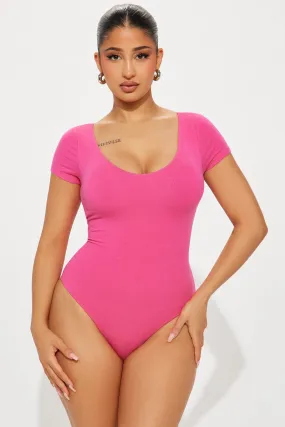 ) 

Vanessa Body de Doble Capa Cuello en V - Magenta